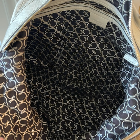 Authentic Gucci Horsebit Nail Satchel in Off-White Leather - Picture 7 of 8